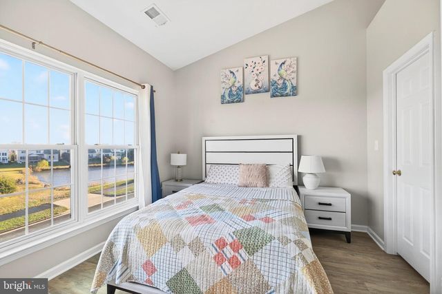 25065 RIDING CENTER DR, Chantilly, VA 20152