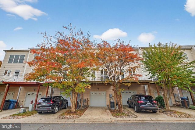 25065 RIDING CENTER DR, Chantilly, VA 20152