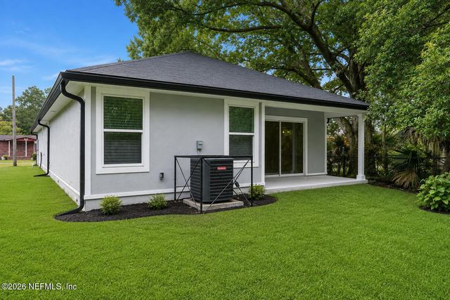 5737 VERNON Road, Jacksonville, FL 32209