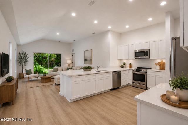 5737 VERNON Road, Jacksonville, FL 32209