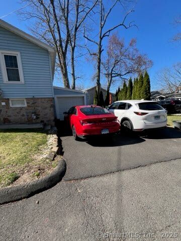 245 Alps Road, Branford, CT 06405