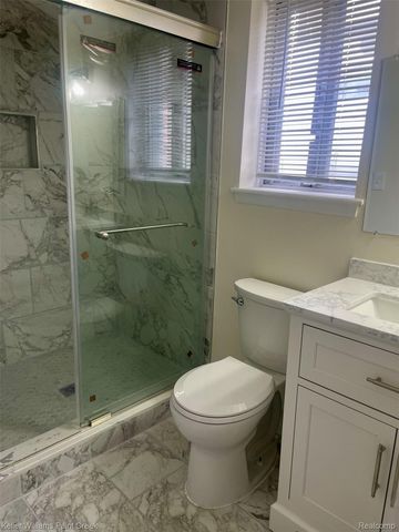 15570 Mount Vernon Street, Southfield, MI 48075