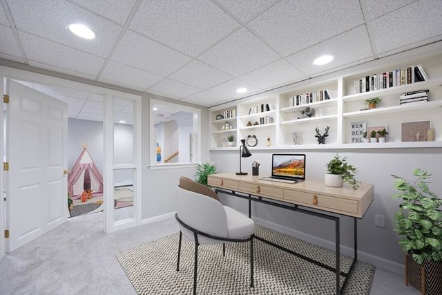 18 Northway St, Holliston, MA 01746