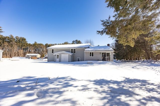 18 Northway St, Holliston, MA 01746