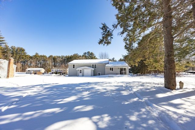 18 Northway St, Holliston, MA 01746