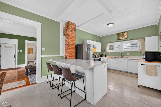 197 Hurricane Street, Franklin, IN 46131