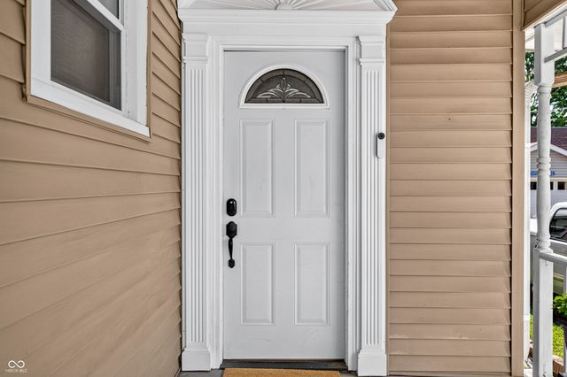 197 Hurricane Street, Franklin, IN 46131