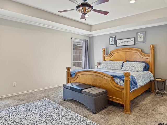 11237 Willow Oak Ln, Tyler, TX 75703
