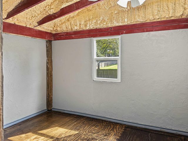 11237 Willow Oak Ln, Tyler, TX 75703