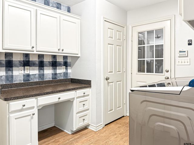 11237 Willow Oak Ln, Tyler, TX 75703