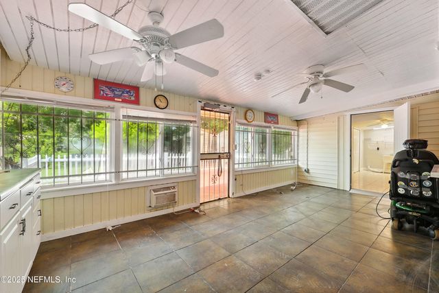 9408 EVESHAM Road, Jacksonville, FL 32208