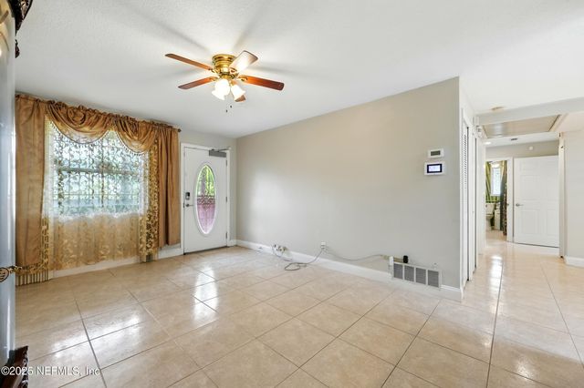 9408 EVESHAM Road, Jacksonville, FL 32208