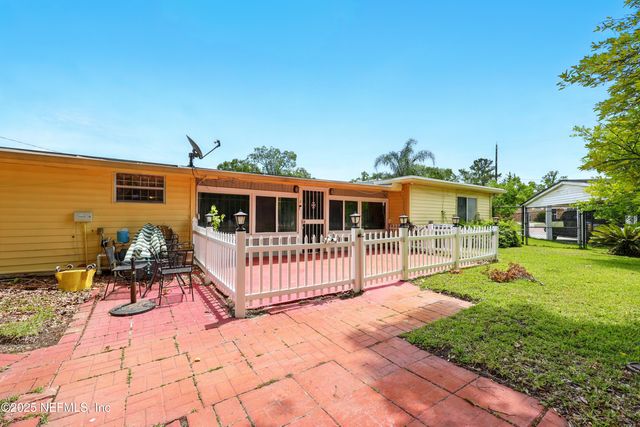 9408 EVESHAM Road, Jacksonville, FL 32208