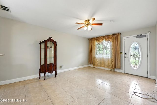 9408 EVESHAM Road, Jacksonville, FL 32208