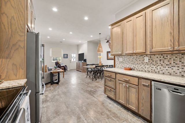 184 County Road 2484, Hico, TX 76457