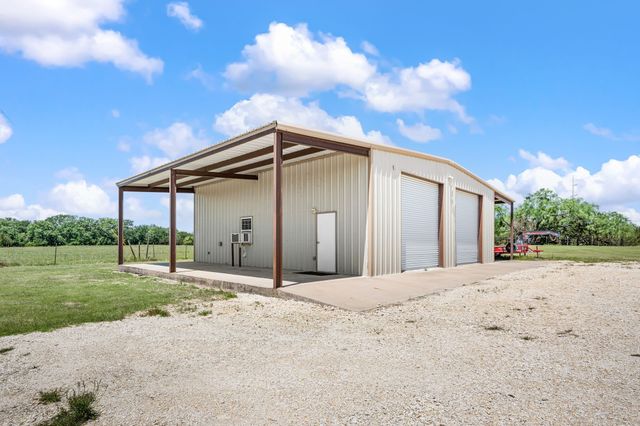 184 County Road 2484, Hico, TX 76457