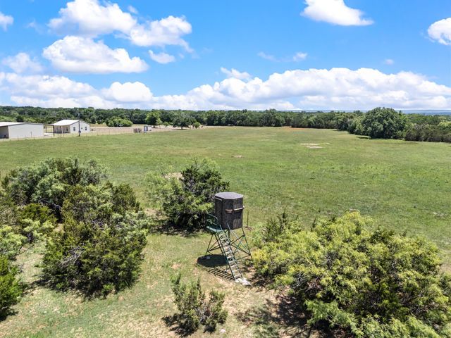 184 County Road 2484, Hico, TX 76457