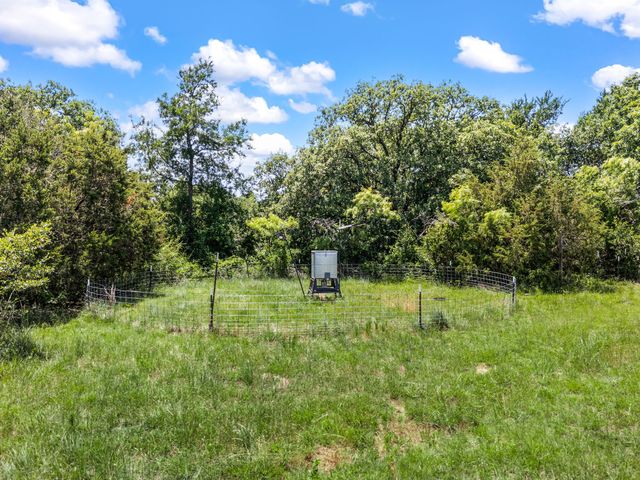 184 County Road 2484, Hico, TX 76457