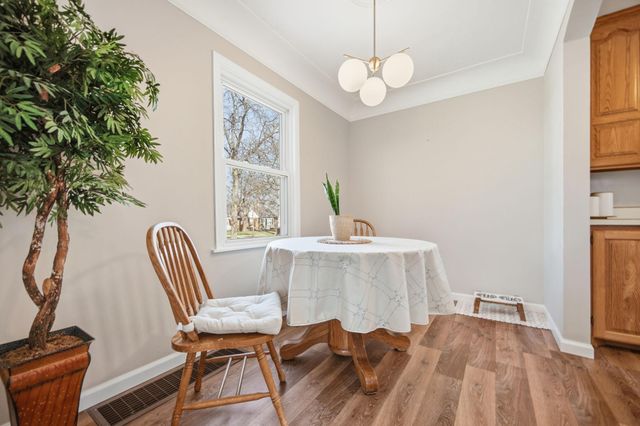 3137 Jersey Avenue S, Saint Louis Park, MN 55426