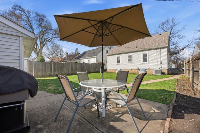 3137 Jersey Avenue S, Saint Louis Park, MN 55426