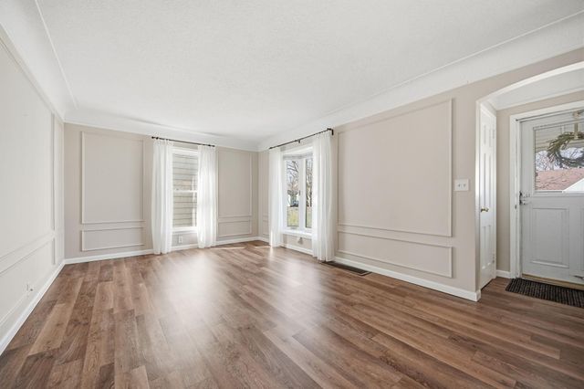 3137 Jersey Avenue S, Saint Louis Park, MN 55426