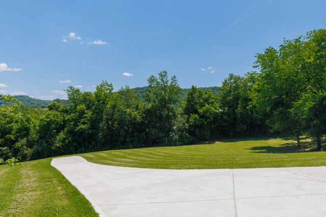 2022 Southport Rd, Culleoka, TN 38451