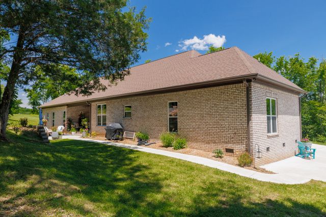 2022 Southport Rd, Culleoka, TN 38451