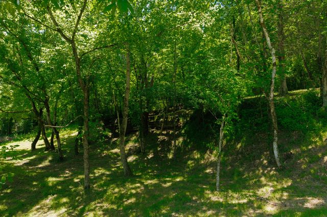 2022 Southport Rd, Culleoka, TN 38451