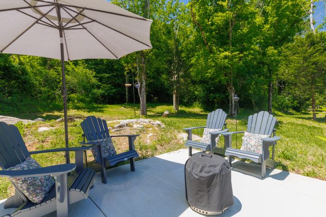 2022 Southport Rd, Culleoka, TN 38451