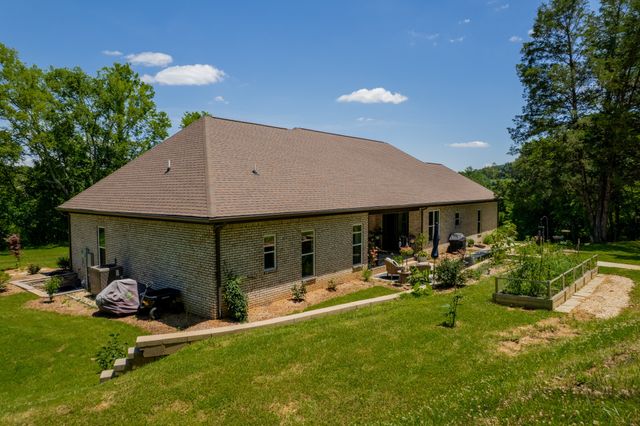 2022 Southport Rd, Culleoka, TN 38451