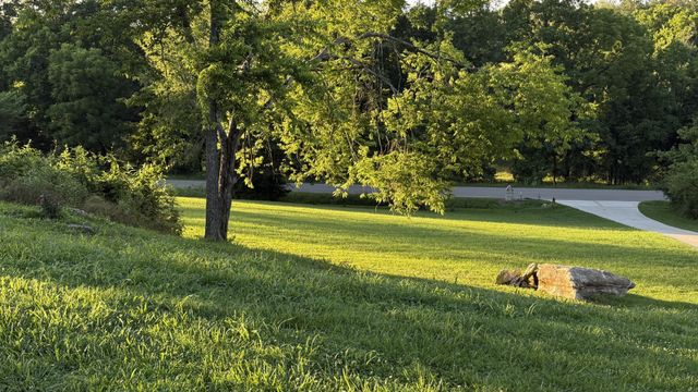 2022 Southport Rd, Culleoka, TN 38451