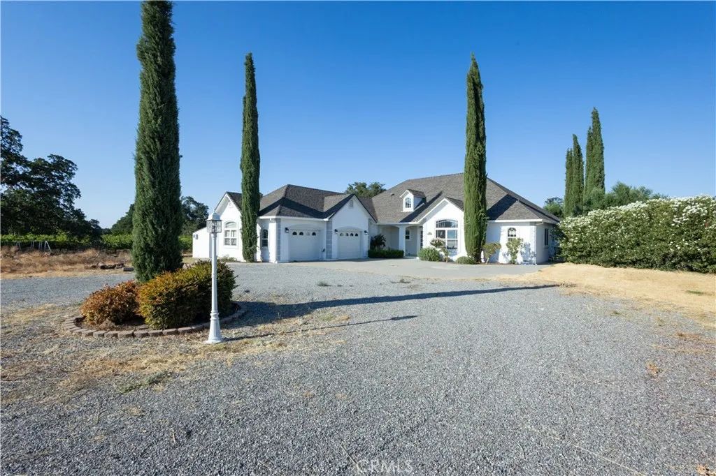 24115 Black Bart Court, Corning, CA 96021