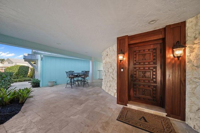 659 SW Bittern Street, Palm City, FL 34990