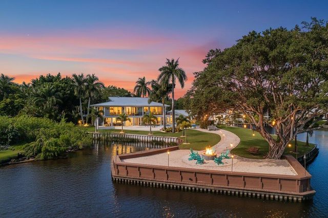 659 SW Bittern Street, Palm City, FL 34990