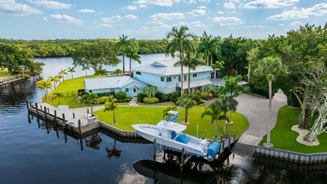 659 SW Bittern Street, Palm City, FL 34990