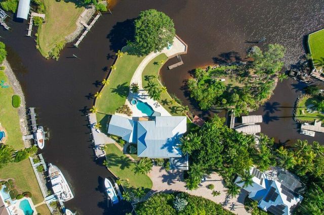 659 SW Bittern Street, Palm City, FL 34990