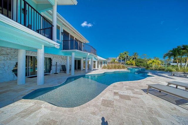 659 SW Bittern Street, Palm City, FL 34990