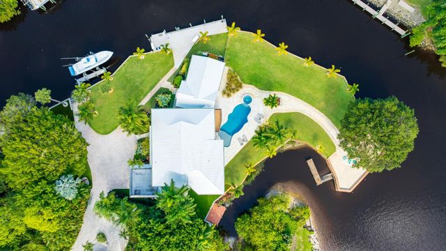 659 SW Bittern Street, Palm City, FL 34990