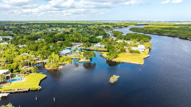 659 SW Bittern Street, Palm City, FL 34990