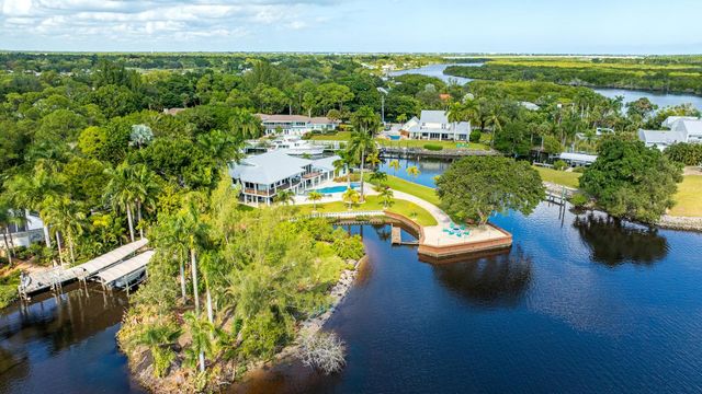 659 SW Bittern Street, Palm City, FL 34990