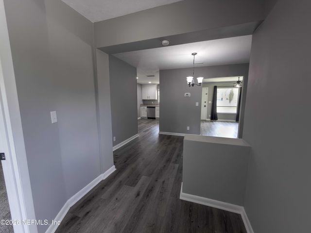 5020 GARETTE Drive E, Jacksonville, FL 32210