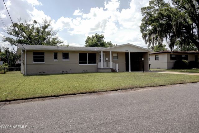 5020 GARETTE Drive E, Jacksonville, FL 32210