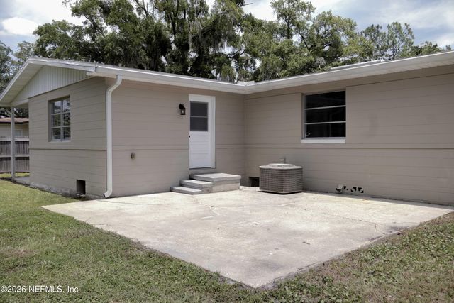 5020 GARETTE Drive E, Jacksonville, FL 32210