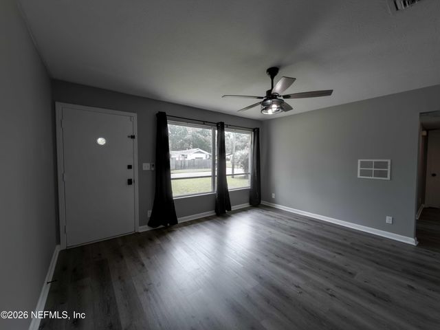 5020 GARETTE Drive E, Jacksonville, FL 32210