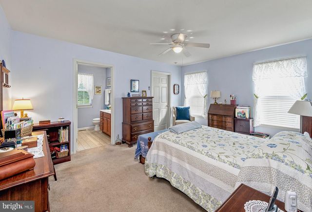 24 BEAR CREEK DR, Mantua, NJ 08051