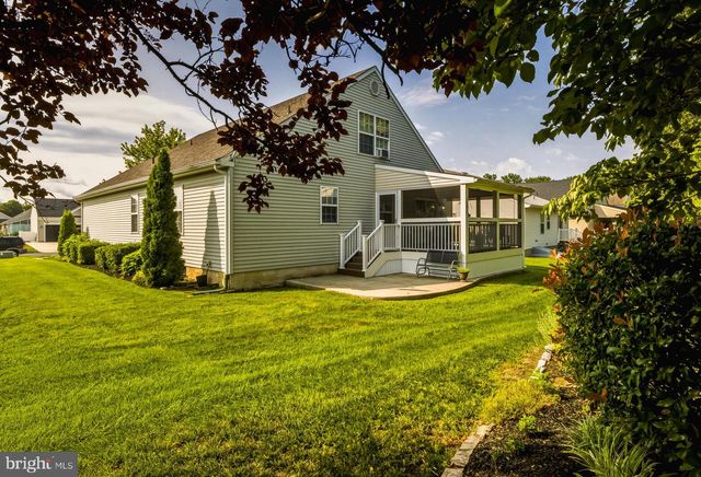 24 BEAR CREEK DR, Mantua, NJ 08051