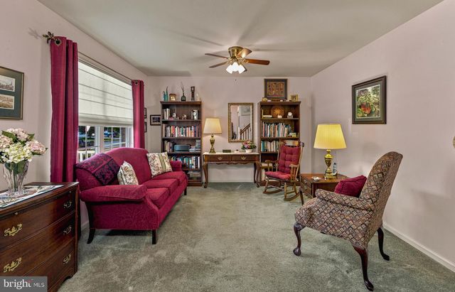 24 BEAR CREEK DR, Mantua, NJ 08051