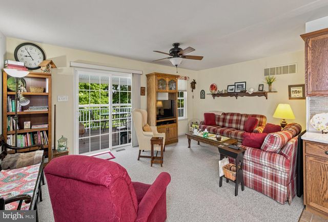 24 BEAR CREEK DR, Mantua, NJ 08051