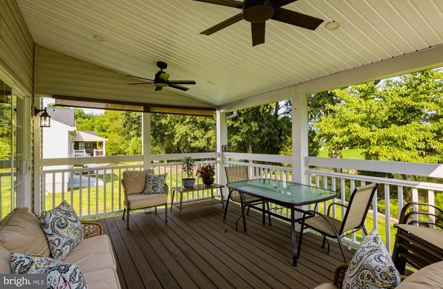 24 BEAR CREEK DR, Mantua, NJ 08051