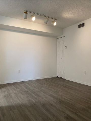 12112 Saint Andrews Place 205, Miramar, FL 33025